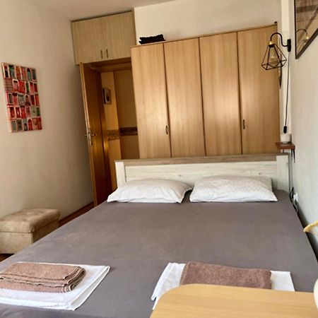 דירות סקופיה Bohemian Quarter / City Park, Free Parking מראה חיצוני תמונה